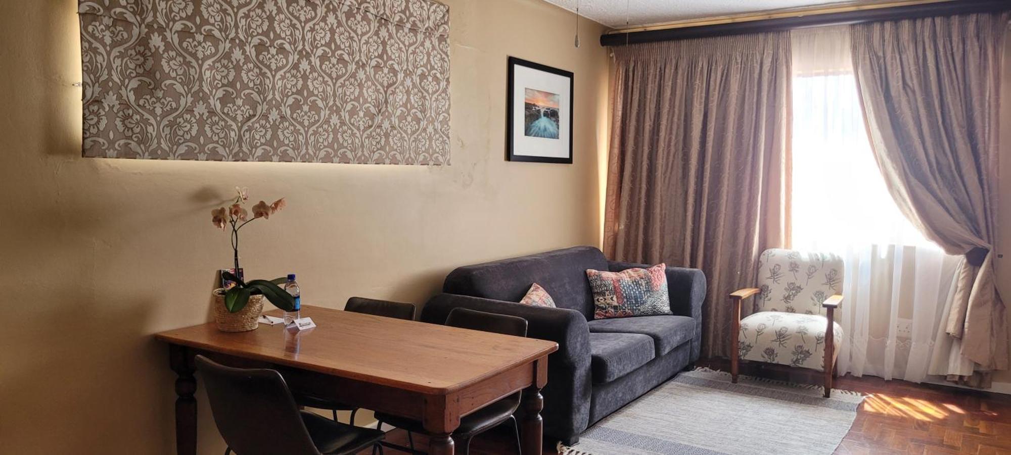 แฮร์วูดลอดจ์ Bed & Breakfast อีสต์ลอนดอน ภายนอก รูปภาพ
